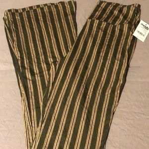 Striped flared pants